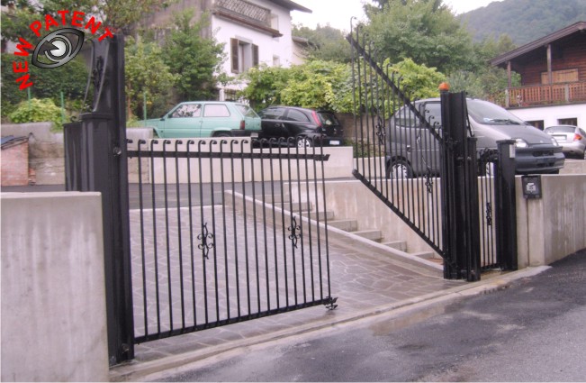 cancello carraio ad alzata ottima soluzione nel caso di entrate in salita cancelli alzata ingresso carraio con rampa in salita